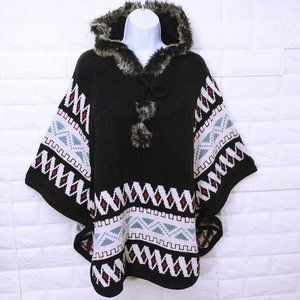 NWT American Rag 'Park City' Knitwear Poncho OX/1X Faux Trim Hood Aztec Charcoal